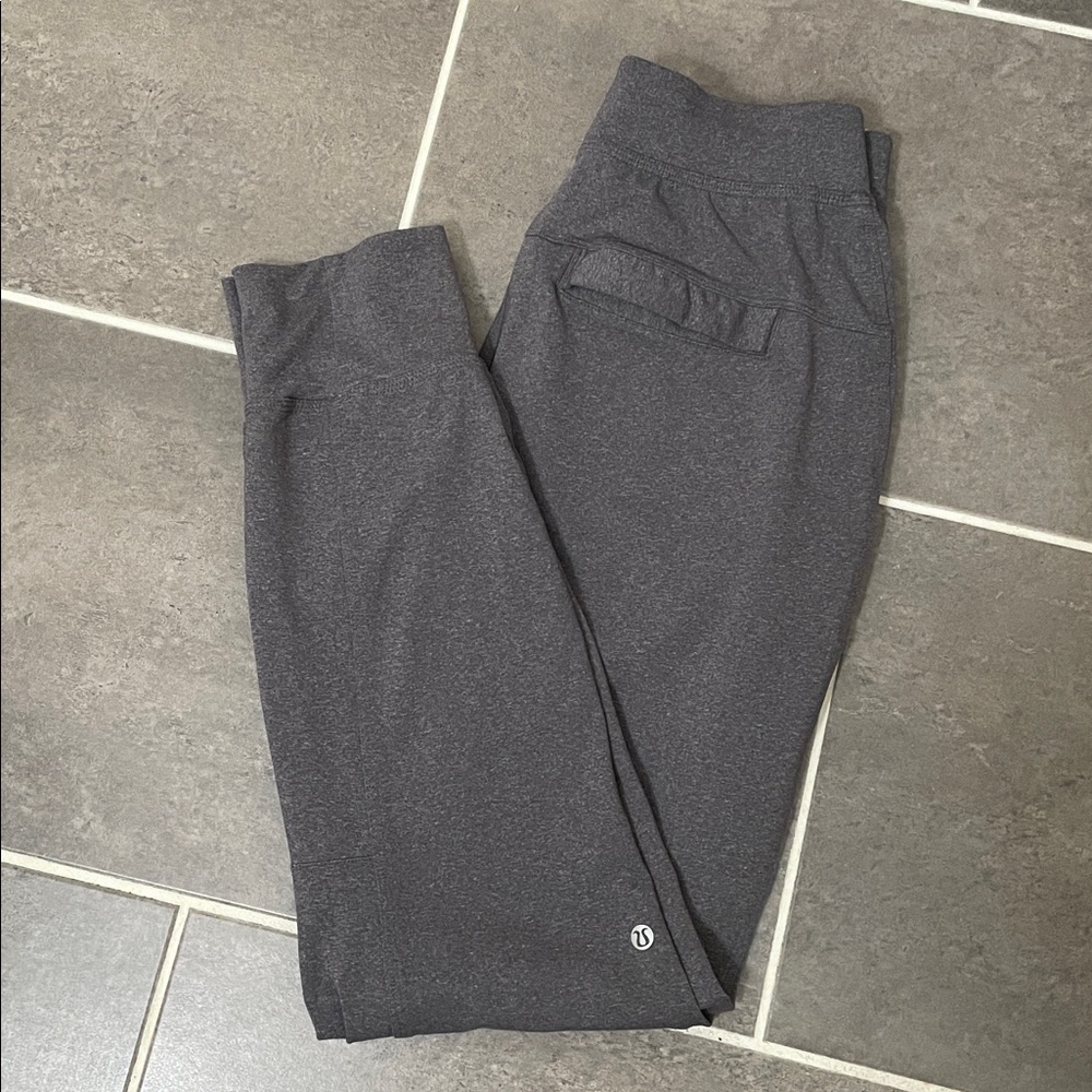 Lululemon Intent Jogger 29” size Small